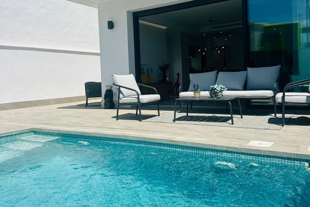 Image No.9-3 Bed Chalet for sale