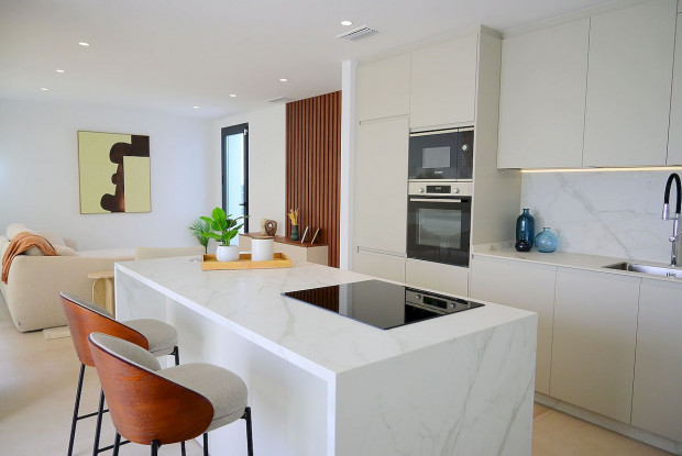 Image No.3-3 Bed Chalet for sale