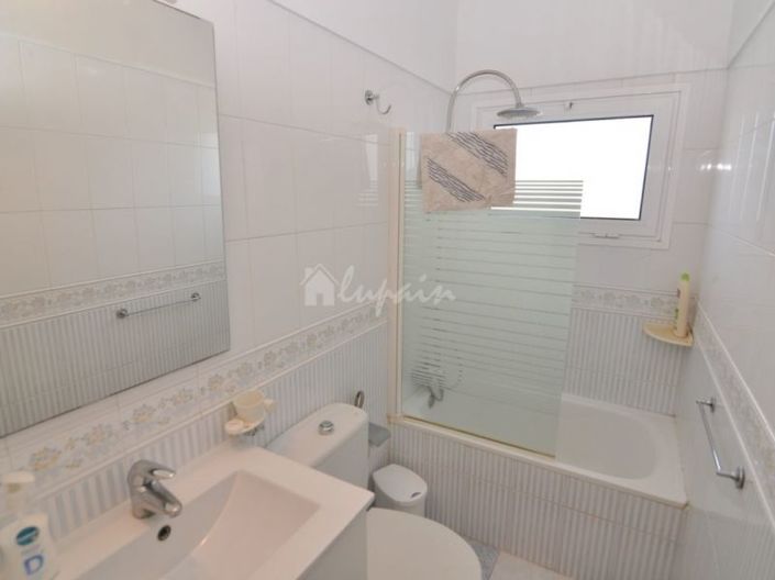 Image No.21-4 Bed Villa for sale