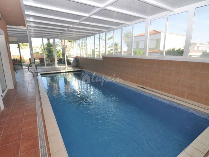 Image No.39-4 Bed Villa for sale