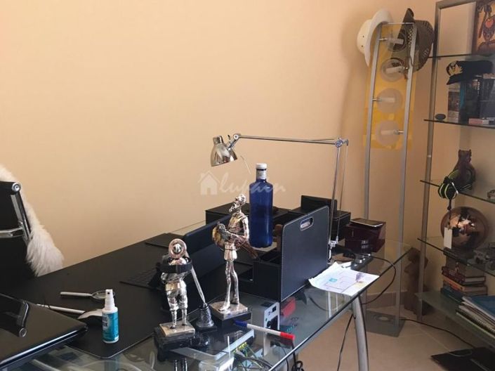 Image No.45-4 Bed Townhouse for sale