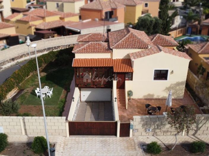 Image No.19-3 Bed Villa for sale