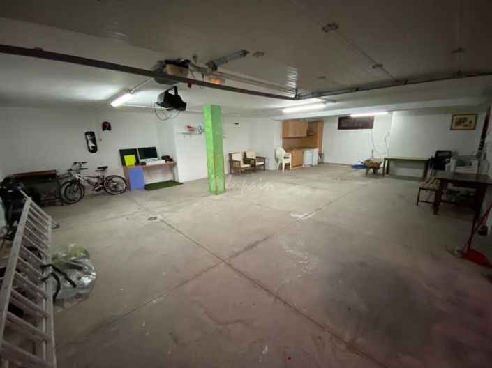 Image No.20-3 Bed Villa for sale