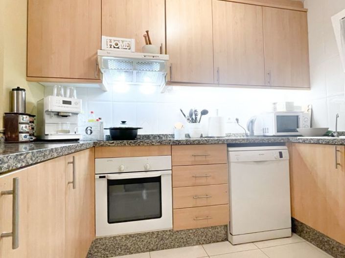 Image No.28-1 Bed Apartment for sale