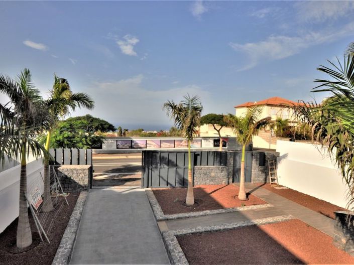 Image No.27-5 Bed Villa for sale