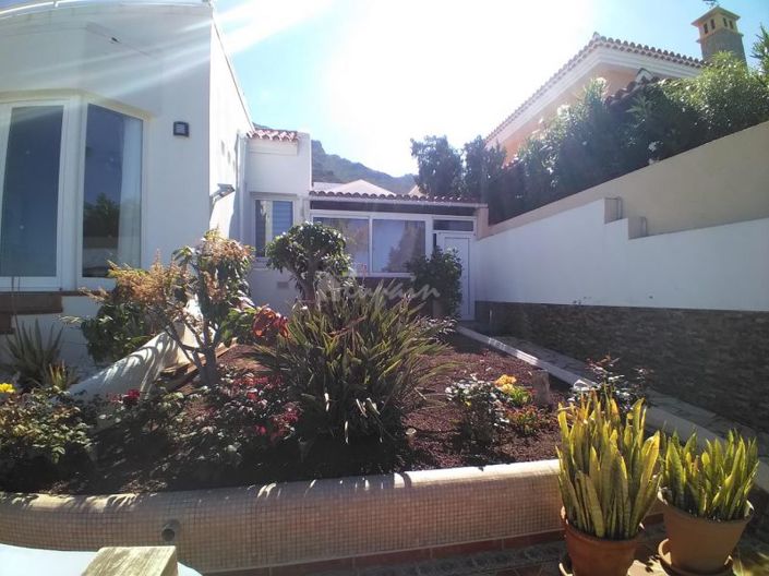 Image No.3-4 Bed Villa for sale