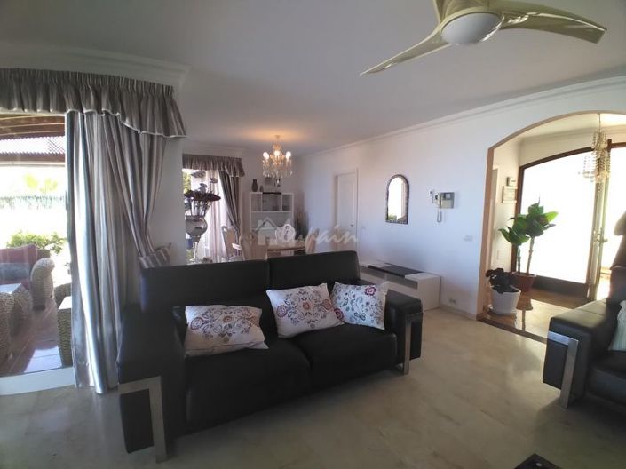 Image No.4-4 Bed Villa for sale