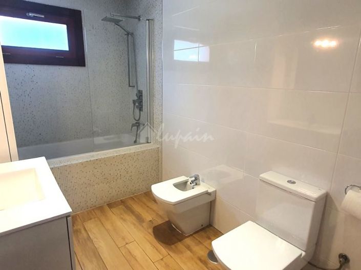 Image No.30-3 Bed Villa for sale