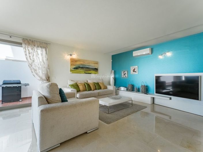 Image No.23-2 Bed Apartment for sale