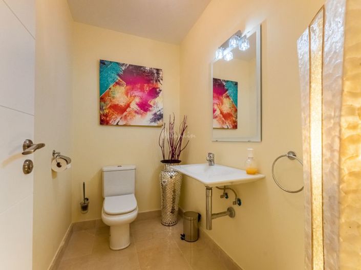 Image No.42-2 Bed Apartment for sale