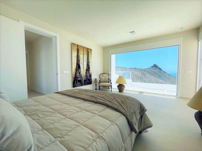 Image No.16-3 Bed Villa for sale