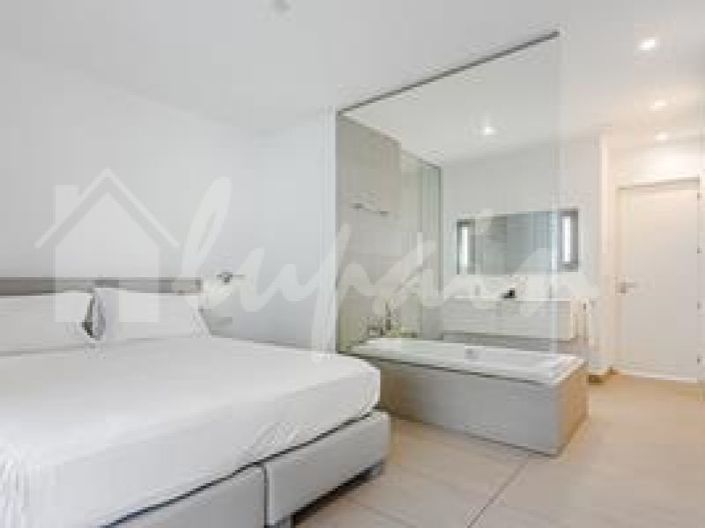 Image No.22-2 Bed Apartment for sale