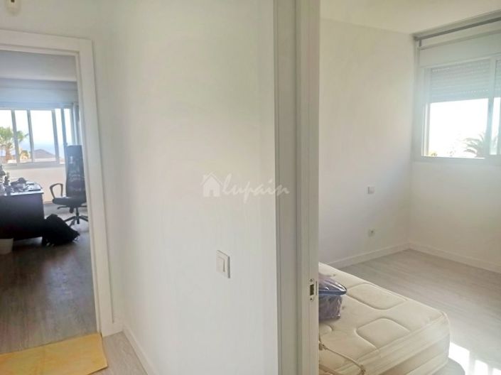 Image No.10-4 Bed Villa for sale