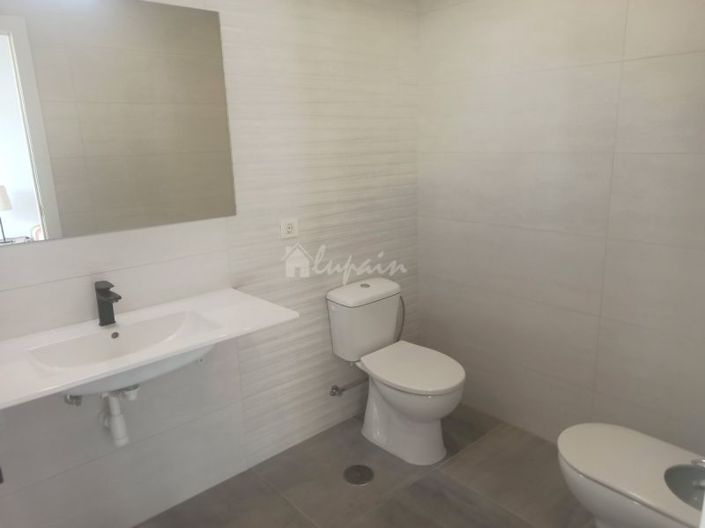 Image No.23-4 Bed Villa for sale