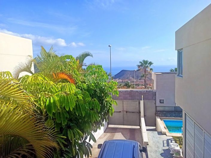 Image No.9-4 Bed Villa for sale