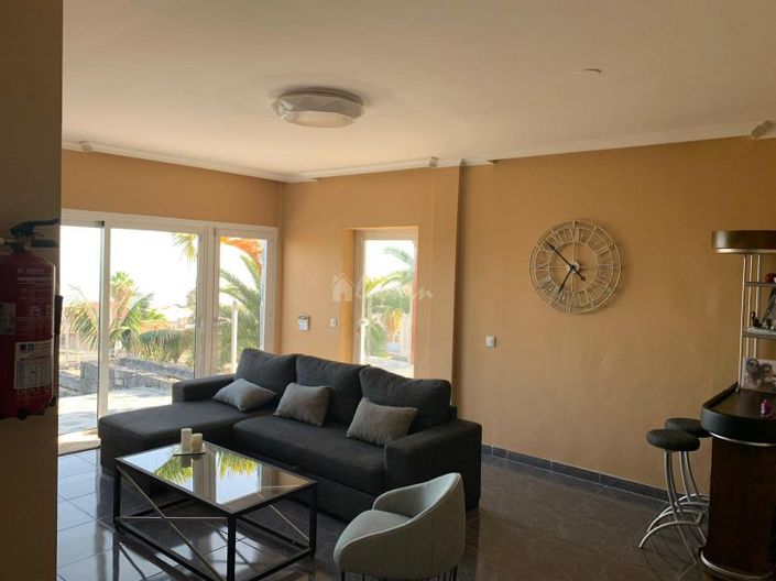 Image No.16-7 Bed Country House for sale