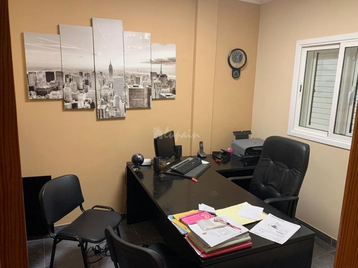 Image No.22-7 Bed Country House for sale