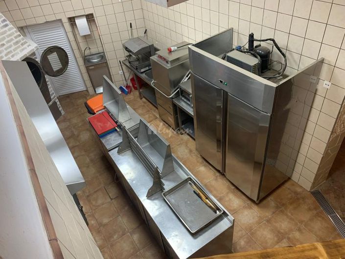 Image No.41-7 Bed Country House for sale