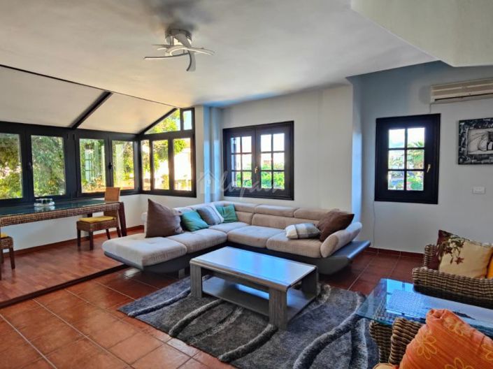 Image No.9-3 Bed Villa for sale