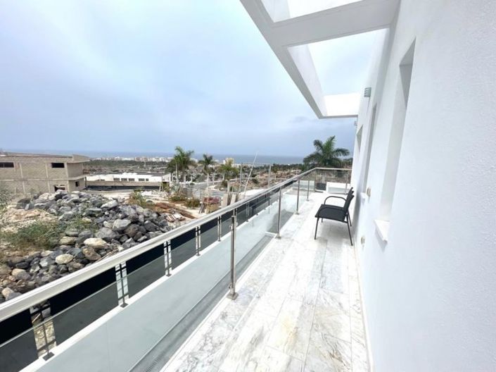 Image No.49-3 Bed Villa for sale