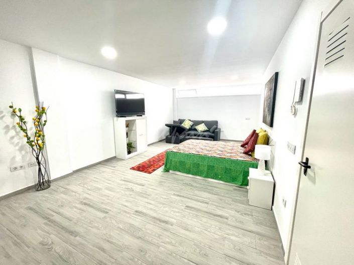 Image No.62-3 Bed Villa for sale