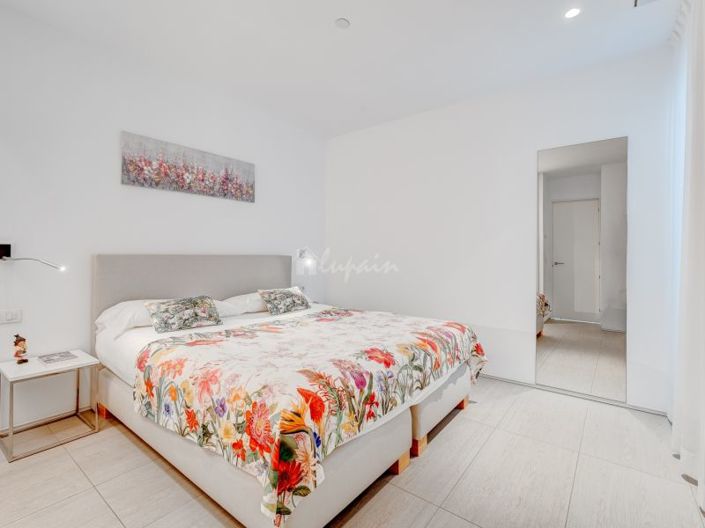 Image No.10-1 Bed Apartment for sale