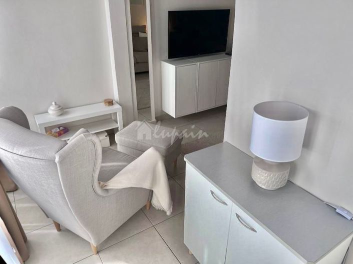 Image No.6-Apartment for sale