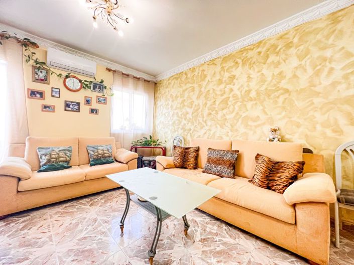 Image No.1-3 Bed Property for sale