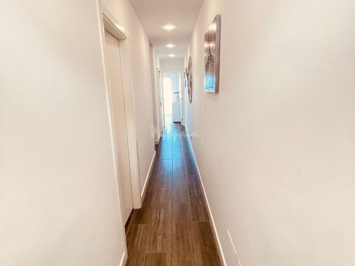 Image No.22-2 Bed Apartment for sale