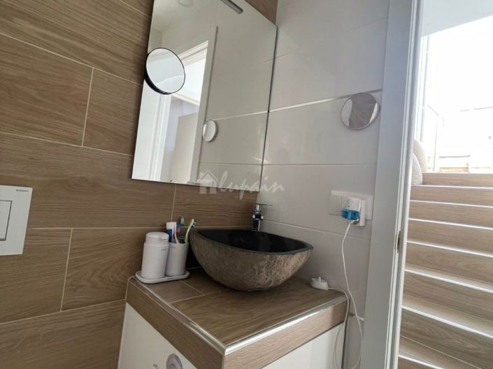 Image No.10-1 Bed Apartment for sale