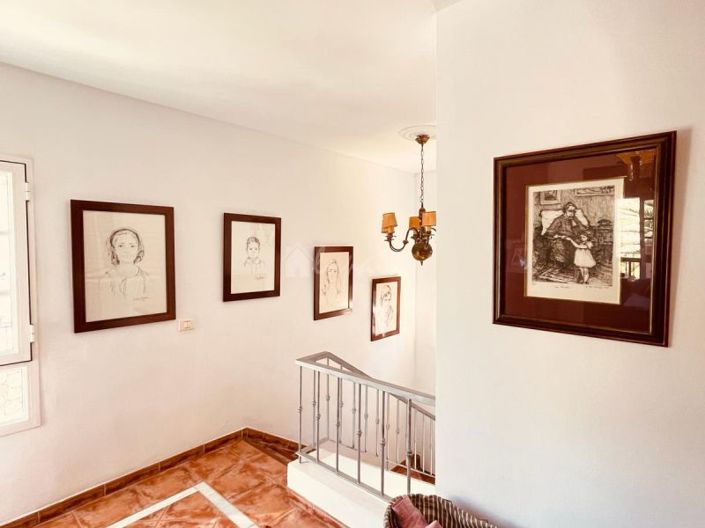 Image No.33-4 Bed Villa for sale