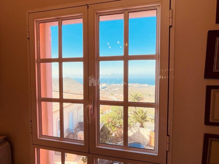 Image No.34-4 Bed Villa for sale