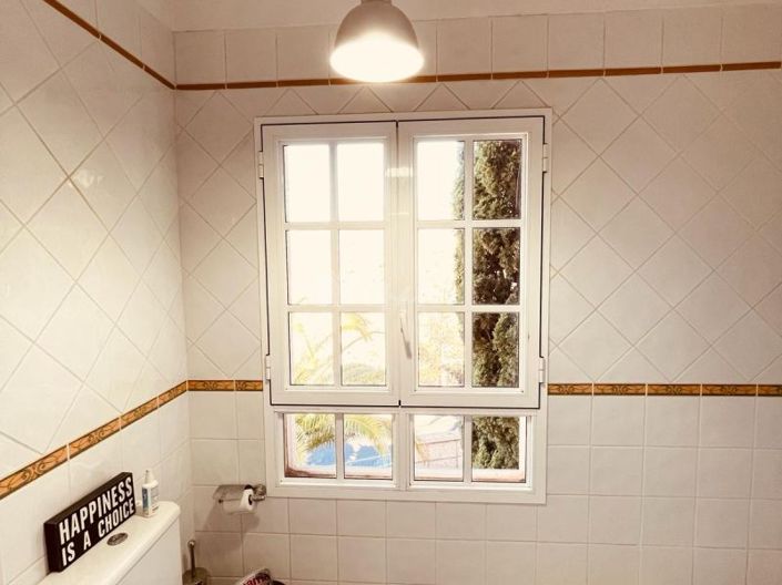 Image No.36-4 Bed Villa for sale