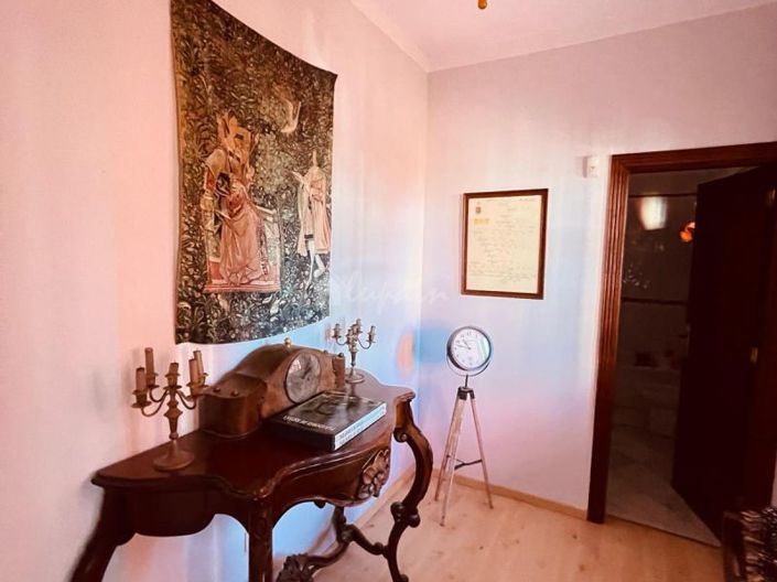 Image No.40-4 Bed Villa for sale