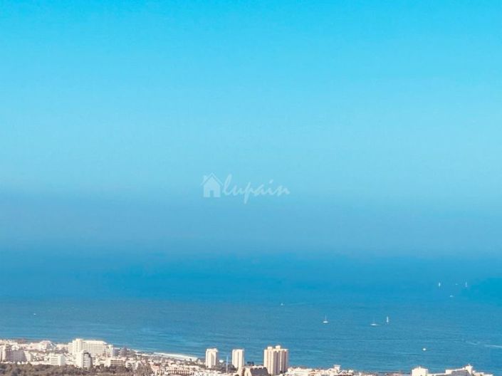 Image No.52-4 Bed Villa for sale