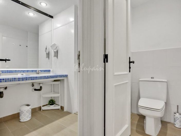 Image No.18-2 Bed Apartment for sale