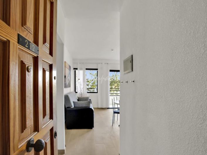 Image No.21-2 Bed Apartment for sale