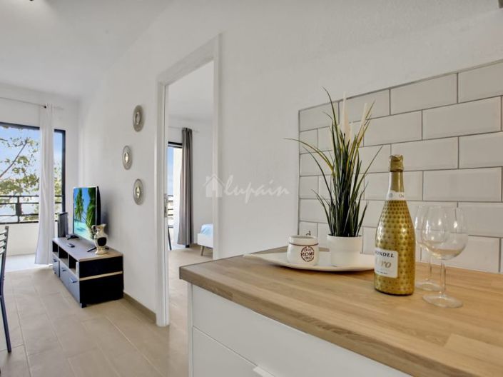 Image No.23-2 Bed Apartment for sale