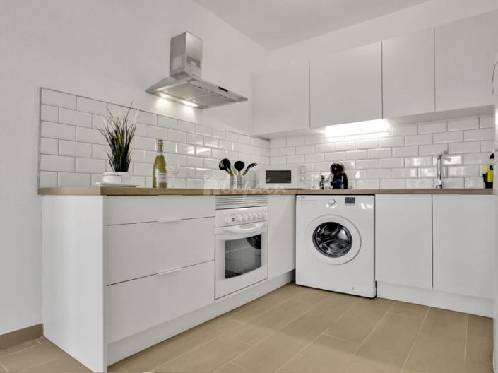 Image No.8-2 Bed Apartment for sale