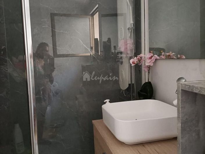 Image No.24-2 Bed Apartment for sale