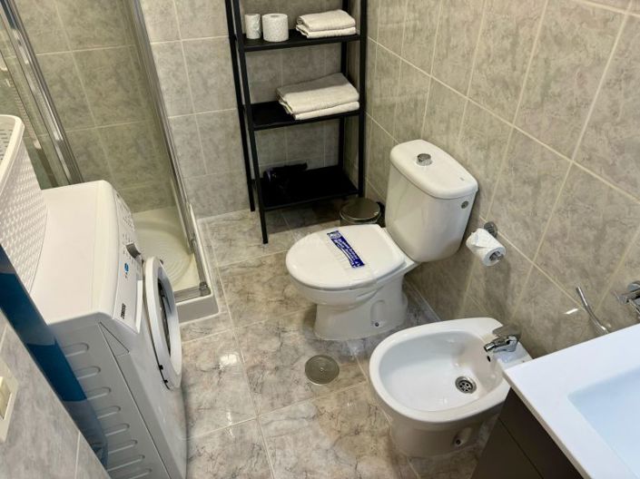 Image No.22-1 Bed Apartment for sale