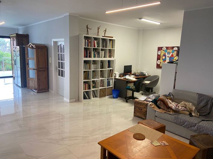 Image No.7-6 Bed Villa for sale