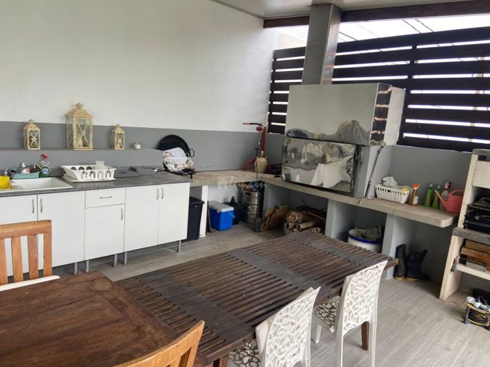 Image No.8-6 Bed Villa for sale