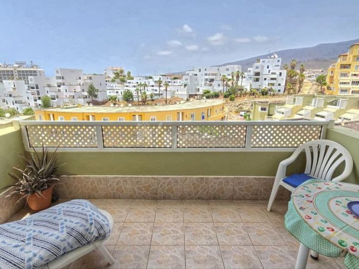 Image No.2-1 Bed Townhouse for sale