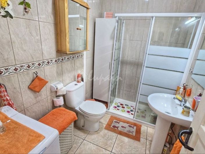 Image No.9-1 Bed Townhouse for sale