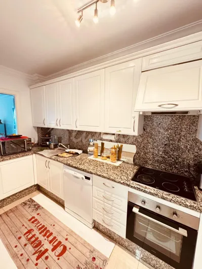 Image No.25-3 Bed Townhouse for sale