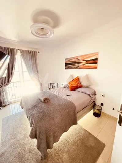 Image No.30-3 Bed Townhouse for sale