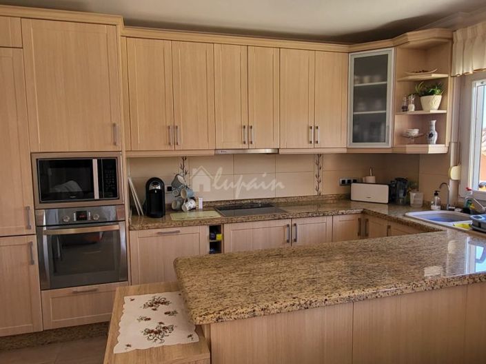 Image No.12-2 Bed Apartment for sale