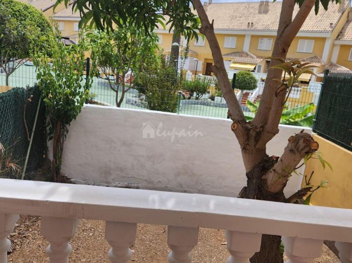 Image No.2-3 Bed Townhouse for sale