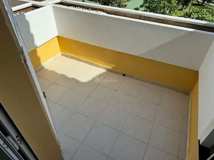 Image No.20-3 Bed Townhouse for sale